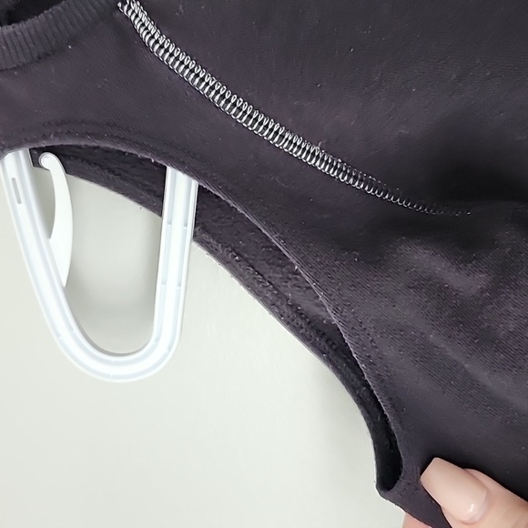 The children's place black cold shoulder sweatahirt medium 7 8 - Picture 3 of 5